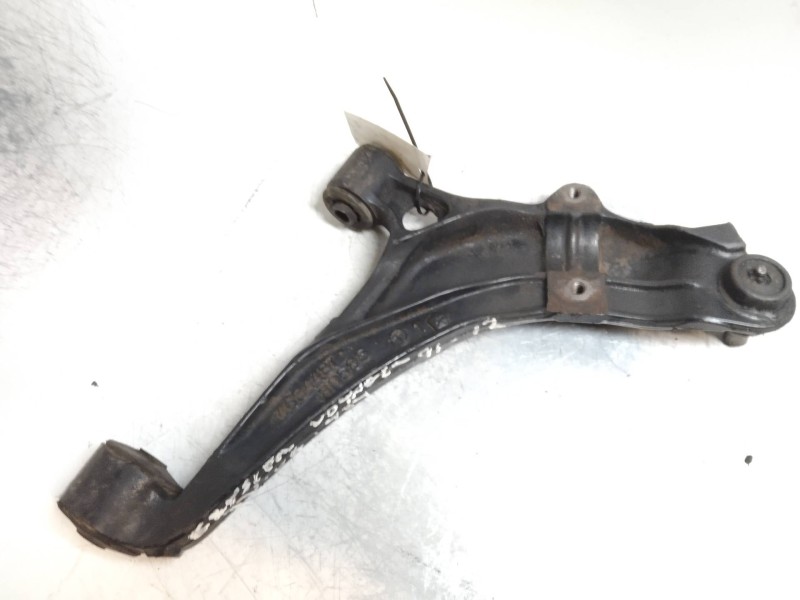 Recambio de brazo suspension inferior delantero izquierdo para chrysler voyager (es) referencia OEM IAM 4684487  