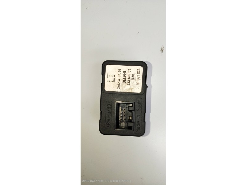 Recambio de mando elevalunas delantero izquierdo para opel astra g berlina comfort referencia OEM IAM 13363201  