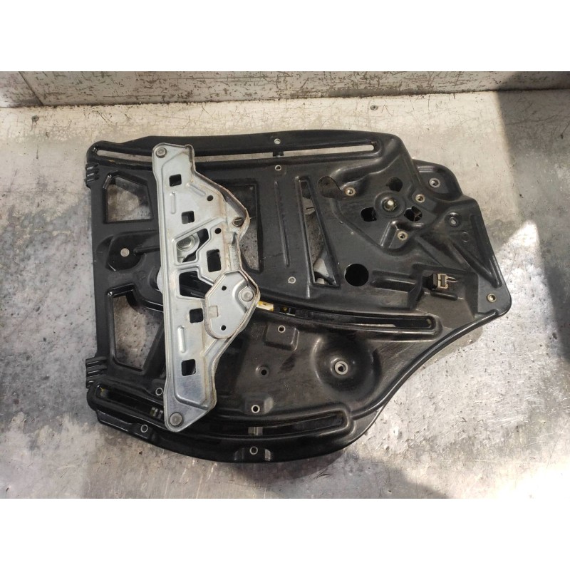 Recambio de elevalunas trasero derecho para mercedes clase cl (w216) coupe 500 4-matic (216.386) referencia OEM IAM A2166700203 