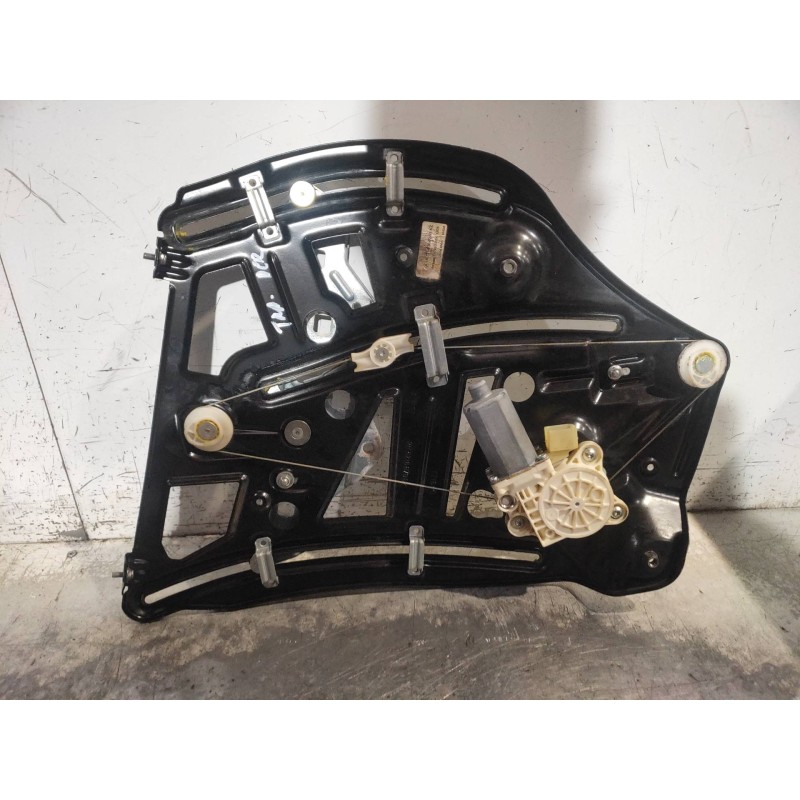 Recambio de elevalunas trasero derecho para mercedes clase cl (w216) coupe 500 4-matic (216.386) referencia OEM IAM A2166700203 
