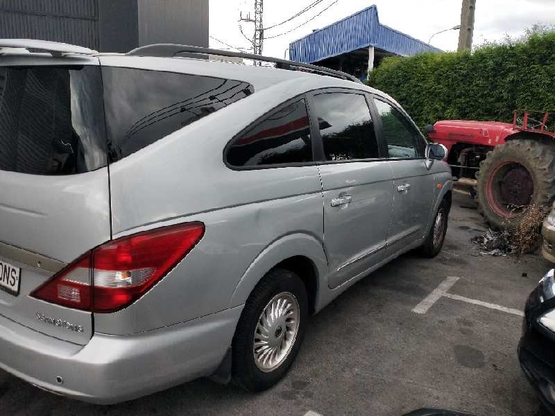 ssangyong rodius del año 2005