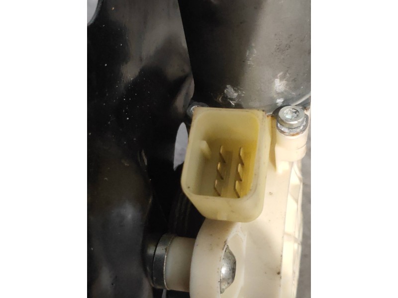 Recambio de elevalunas trasero izquierdo para mercedes clase cl (w216) coupe 500 4-matic (216.386) referencia OEM IAM A216670103