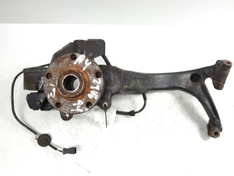 Recambio de mangueta delantera izquierda para audi a4 berlina (b5) 2.4 quattro referencia OEM IAM   