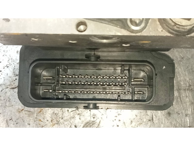 Recambio de abs para mercedes sprinterii caja cerrada (desde 01.06) 210/213/216 cdi (906.611/613) referencia OEM IAM A9069001502