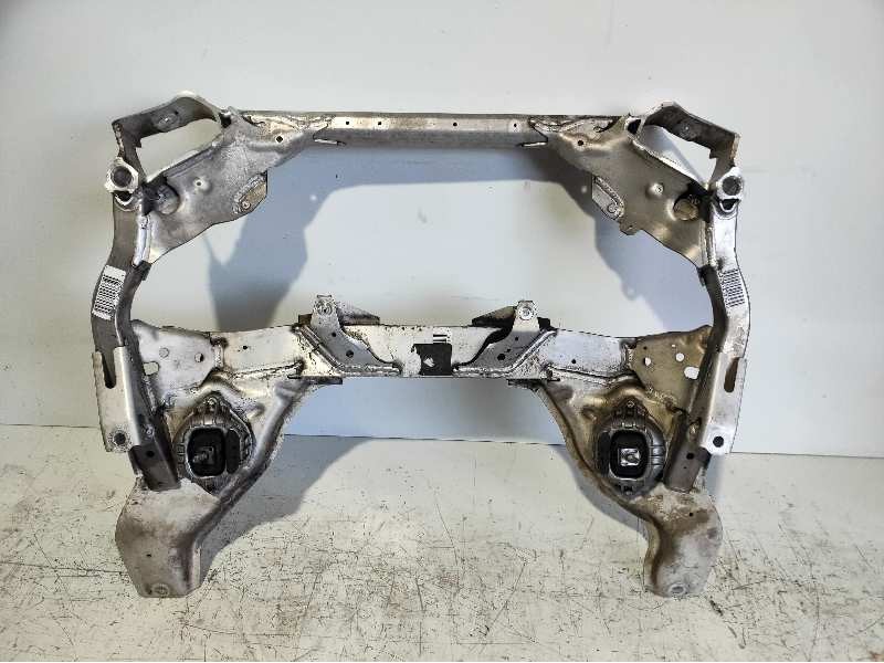 Recambio de puente delantero para bmw serie 3 berlina (e90) 318d referencia OEM IAM   