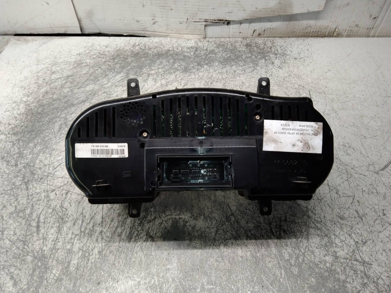 Recambio de cuadro instrumentos para seat toledo (5p2) exclusive referencia OEM IAM 110080279004 5P0920802G 