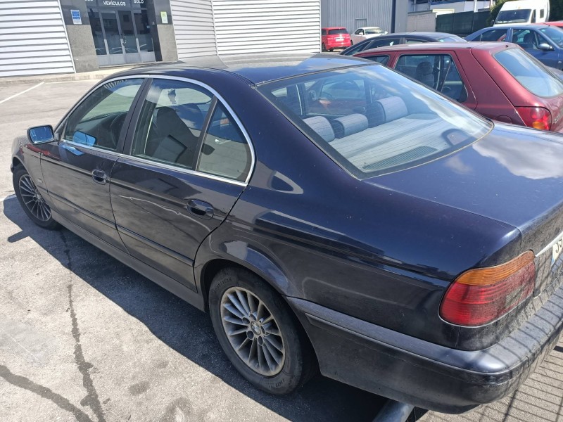 bmw serie 5 berlina (e39) del año 2000