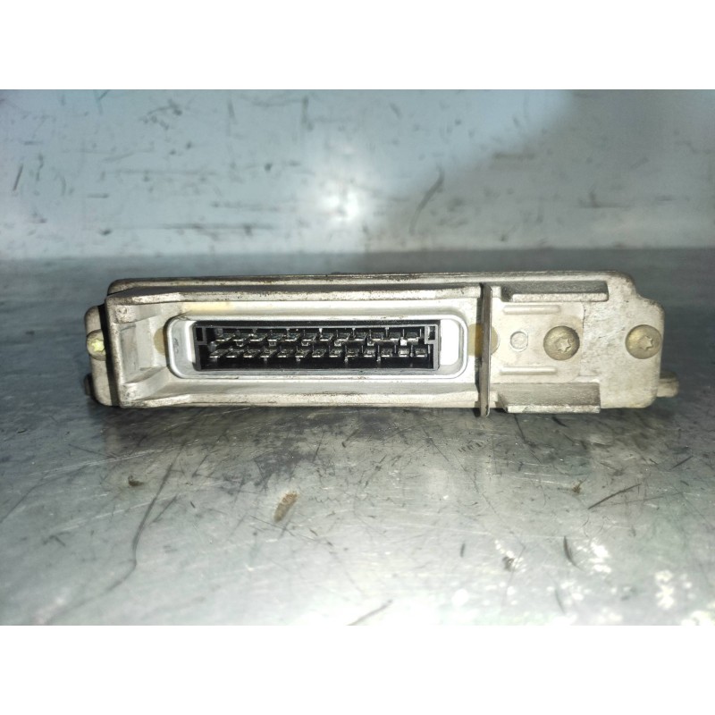 Recambio de centralita motor uce para renault kangoo (f/kc0) authentique referencia OEM IAM R04080010E 7700868300 7700111207