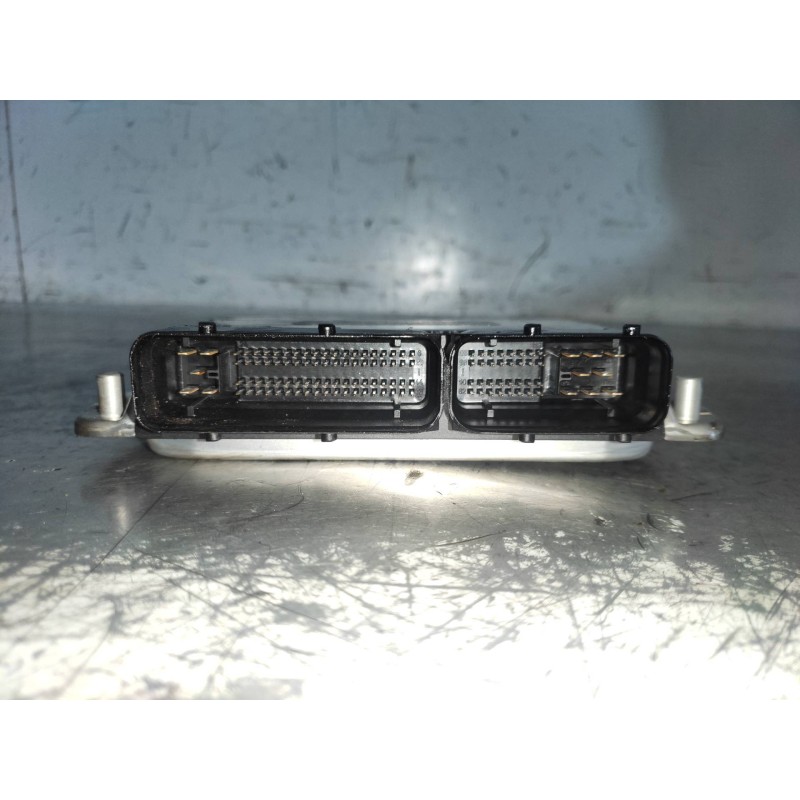 Recambio de centralita motor uce para audi a4 berlina (8e) 1.9 tdi (96kw) referencia OEM IAM 0281011222 038906019LJ 