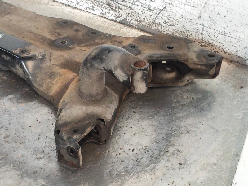 Recambio de puente delantero para citroen c-crosser exclusive referencia OEM IAM   