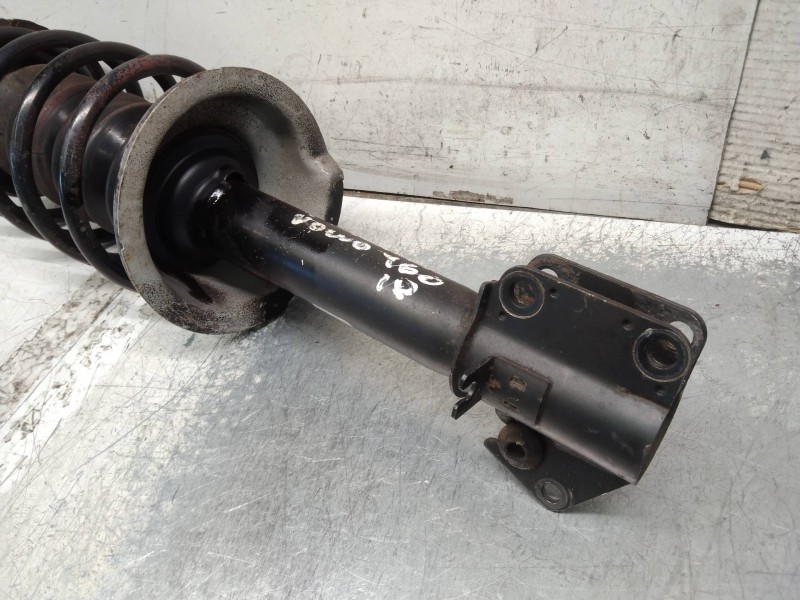 Recambio de amortiguador delantero izquierdo para volvo serie 460 1.8i referencia OEM IAM   