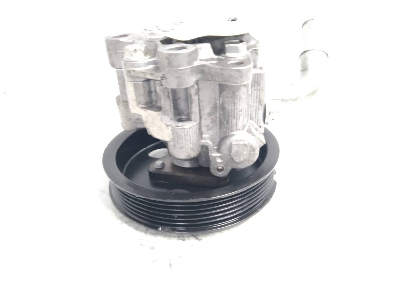 Recambio de bomba direccion para dodge nitro se referencia OEM IAM D7A47638 52129329A 