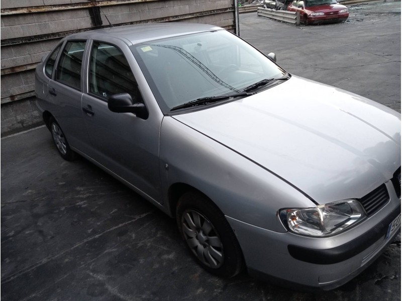 seat cordoba berlina (6k2) del año 2001