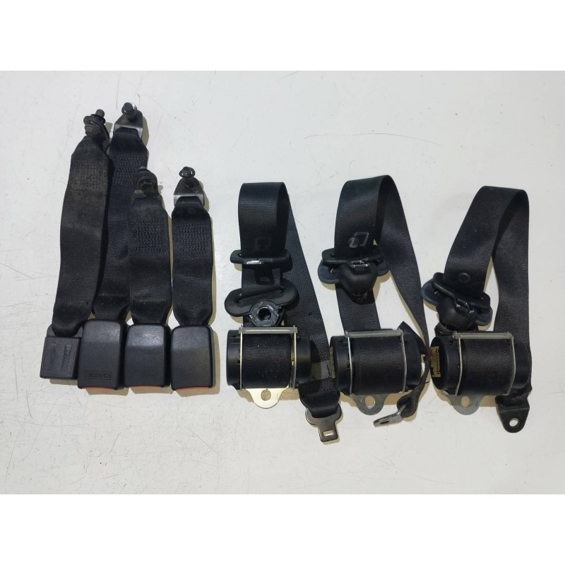 Recambio de juego cinturones trasero para opel agila 1.2 16v cat (z 12 xe / lw4) referencia OEM IAM   5P