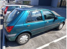 ford fiesta berlina (dx) del año 2000 2