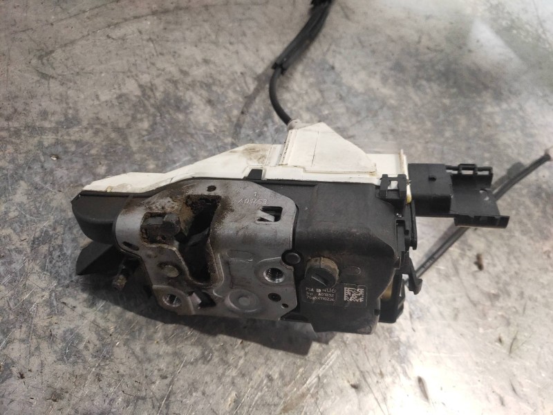 Recambio de motor cierre centralizado delantero izquierdo para citroen berlingo station wagon sx multispace referencia OEM IAM 8