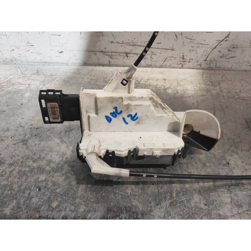 Recambio de motor cierre centralizado delantero izquierdo para citroen berlingo station wagon sx multispace referencia OEM IAM 8