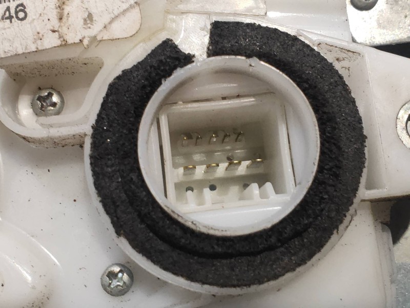 Recambio de motor cierre centralizado trasero derecho para honda jazz (ge) 1.2 cat referencia OEM IAM   72611TF0