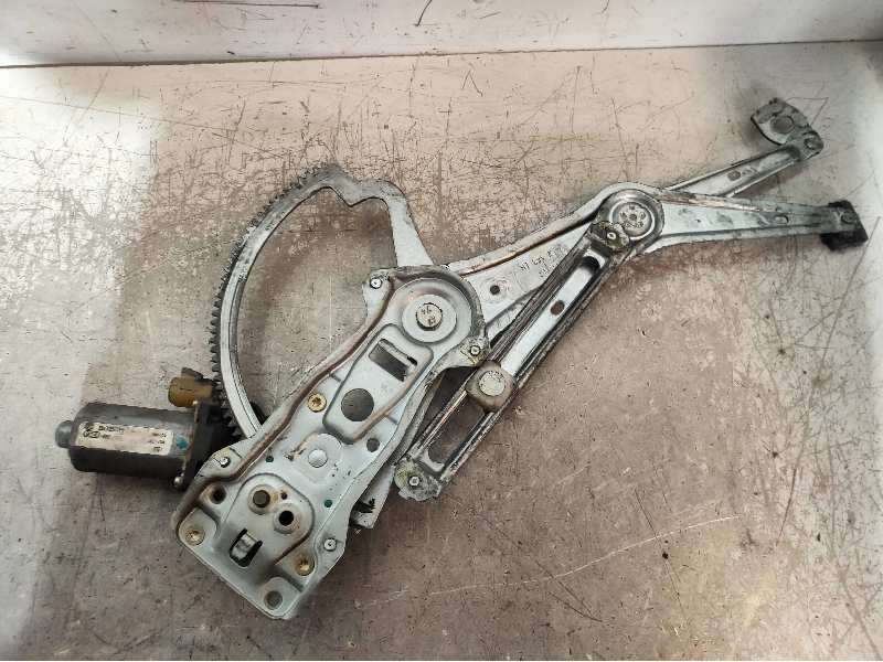 Recambio de elevalunas delantero izquierdo para mercedes clase m (w163) 320 (163.154) referencia OEM IAM 9137041104  