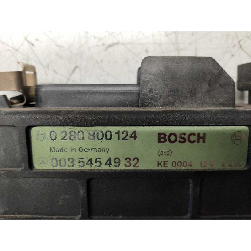 Recambio de centralita motor uce para mercedes clase c (w201) berlina e 190 (201.024) referencia OEM IAM 0280800124 0035454932 
