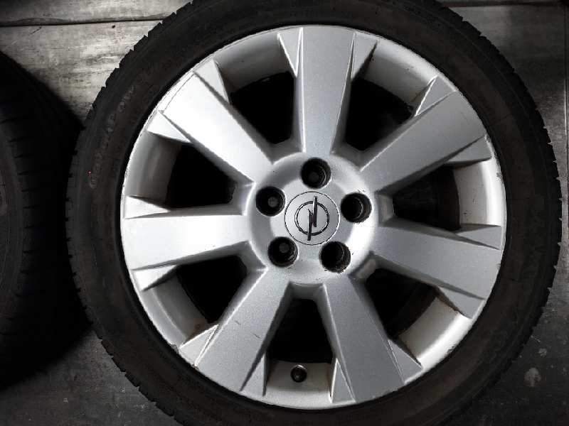Recambio de juego llantas para opel signum básico referencia OEM IAM  JUEGO RUEDAS EN 17 PULGADAS CUBIERTAS 2254517