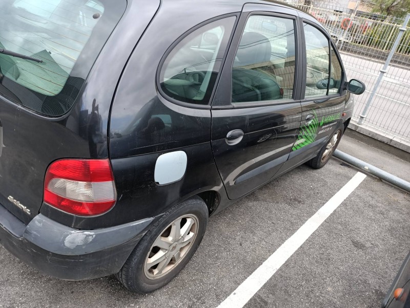 renault scenic (ja..) del año 2001