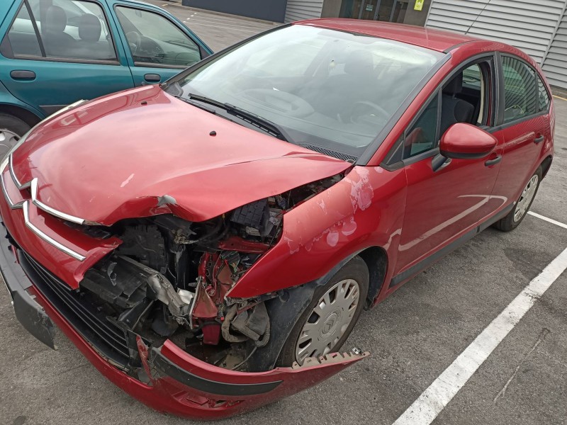 citroen c4 berlina del año 2010