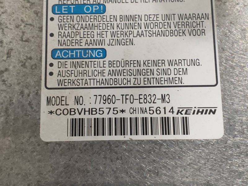 Recambio de centralita airbag para honda jazz (ge) 1.2 cat referencia OEM IAM 77960TF0E832M3  