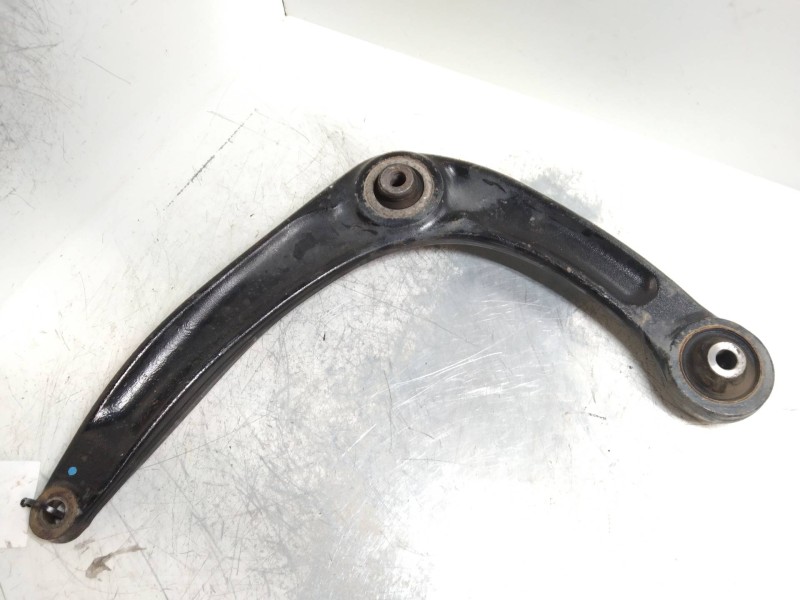 Recambio de brazo suspension inferior delantero derecho para citroen c4 picasso sx referencia OEM IAM   