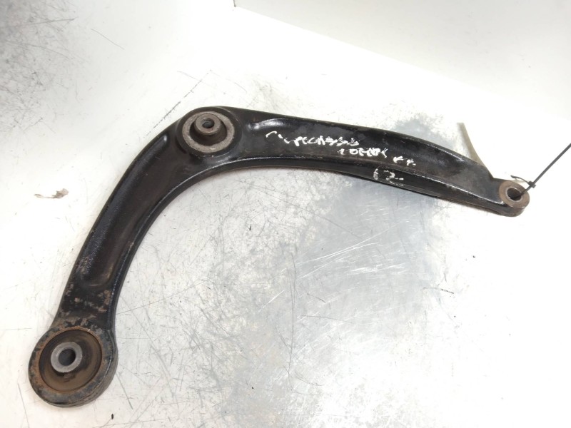 Recambio de brazo suspension inferior delantero izquierdo para citroen c4 picasso sx referencia OEM IAM   