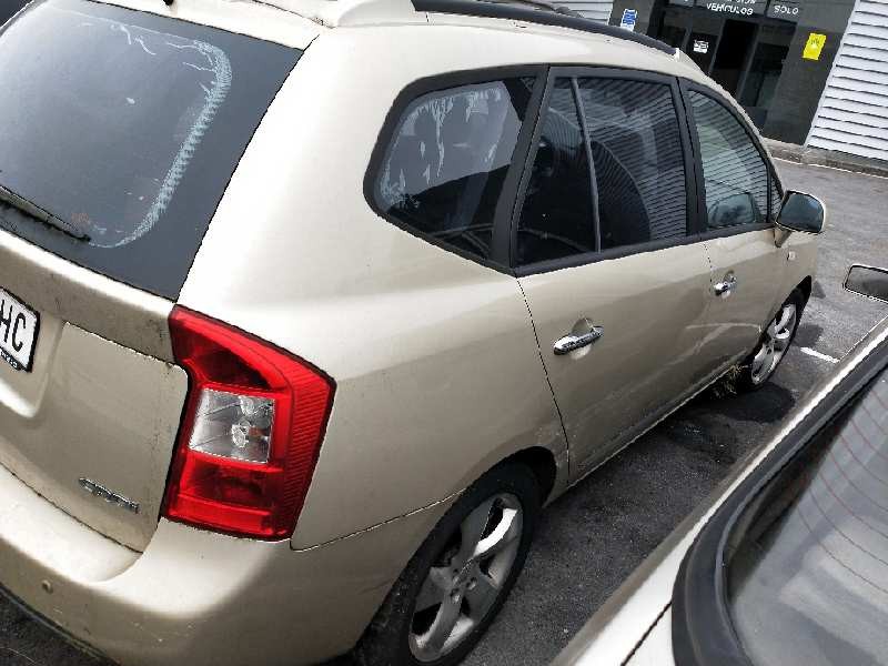 kia carens (un) del año 2006