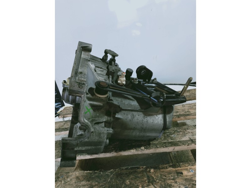 Recambio de caja cambios para peugeot 106 (s2) kid referencia OEM IAM 20CE09 0066364 5V