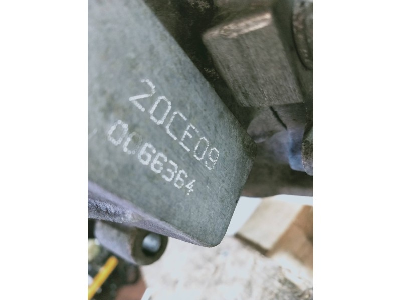 Recambio de caja cambios para peugeot 106 (s2) kid referencia OEM IAM 20CE09 0066364 5V