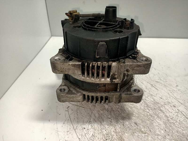 Recambio de alternador para citroen xantia berlina v6 activa referencia OEM IAM 2541842C 9627963380 VALEO CL12