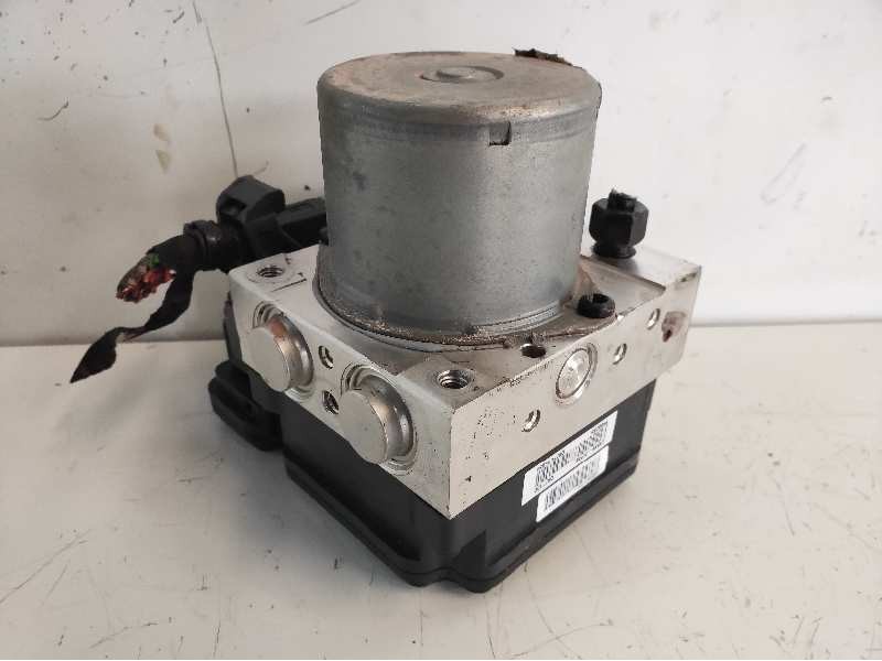 Recambio de abs para hyundai i20 classic referencia OEM IAM 6858920550 58920C8250 