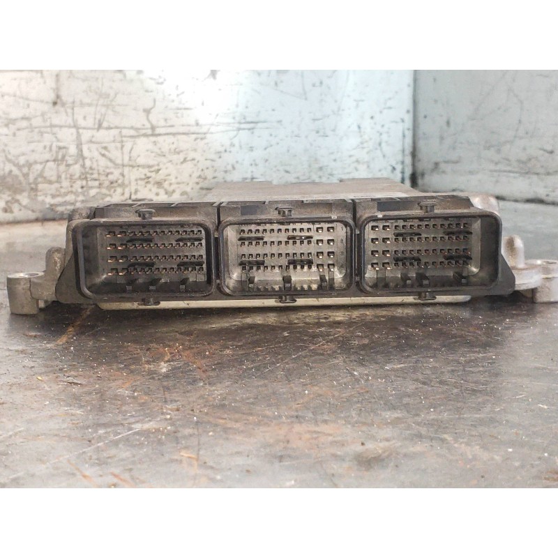 Recambio de centralita motor uce para citroen c-crosser exclusive referencia OEM IAM 0281013666 9665465280 9663757980 EDC16CP39