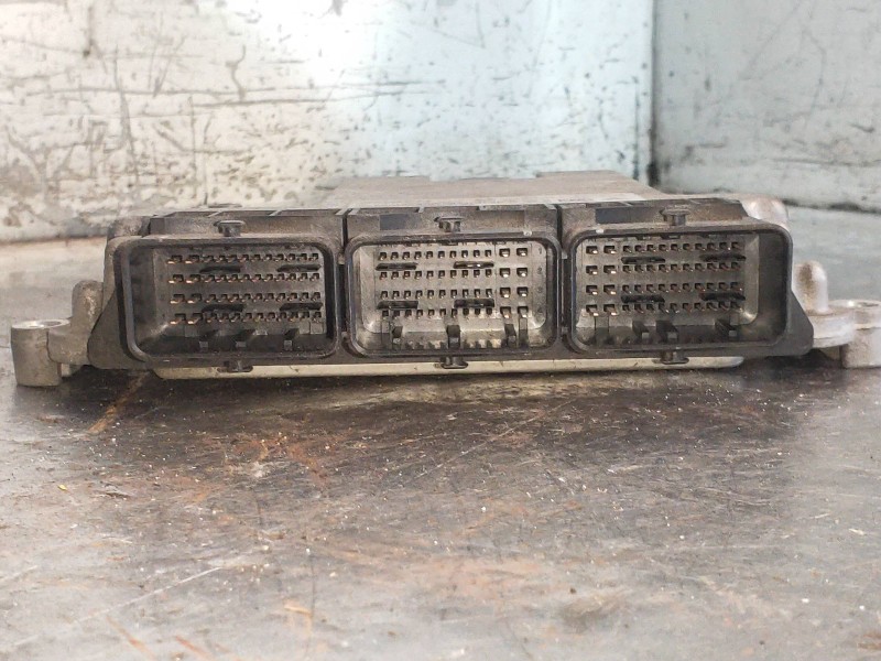 Recambio de centralita motor uce para citroen c-crosser exclusive referencia OEM IAM 0281013666 9665465280 9663757980 EDC16CP39