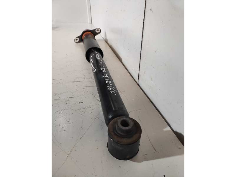 Recambio de amortiguador trasero izquierdo para hyundai i20 classic referencia OEM IAM 55300C8000  