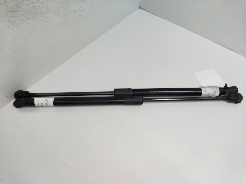 Recambio de amortiguadores maletero / porton para hyundai i20 classic referencia OEM IAM 81770C8010  