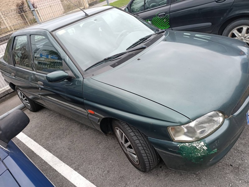 ford escort berl./turnier del año 1999