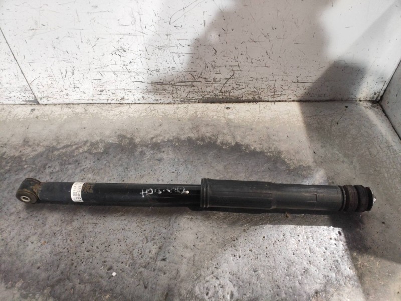 Recambio de amortiguador trasero derecho para honda jazz (ge) 1.2 cat referencia OEM IAM 52610TF0G220M1  