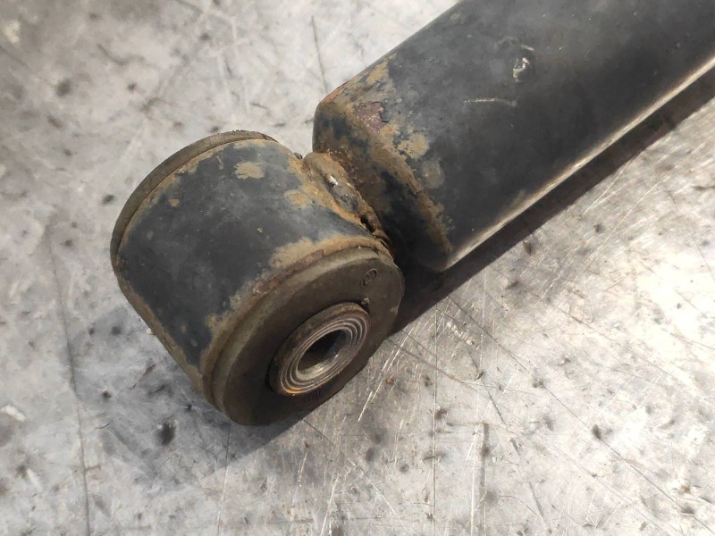 Recambio de amortiguador trasero derecho para honda jazz (ge) 1.2 cat referencia OEM IAM 52610TF0G220M1  