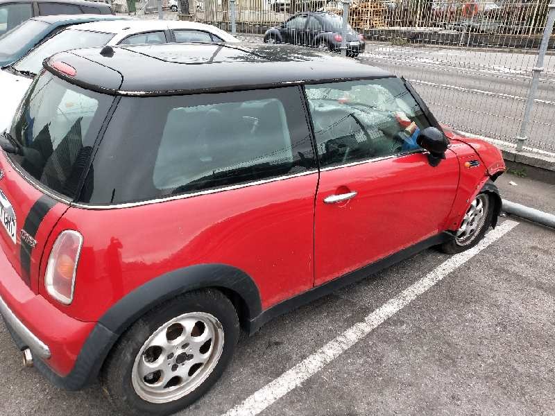 mini mini (r50,r53) del año 2004