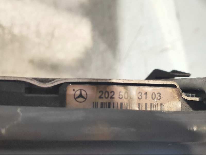 Recambio de radiador agua para mercedes clase slk (w170) roadster 230 compressor (170.447) referencia OEM IAM 2025003102  