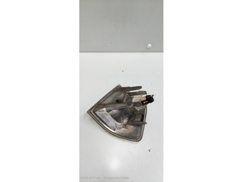 Recambio de piloto delantero derecho para volvo serie 460 1.8i referencia OEM IAM   