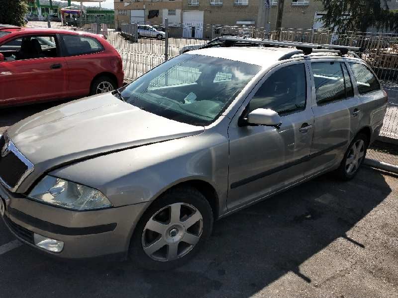 skoda octavia combi (1z5) del año 2007