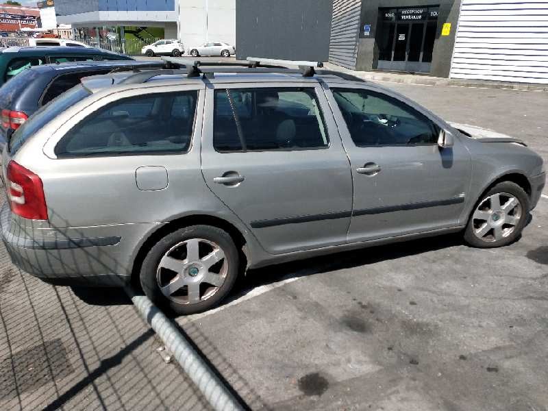 skoda octavia combi (1z5) del año 2007