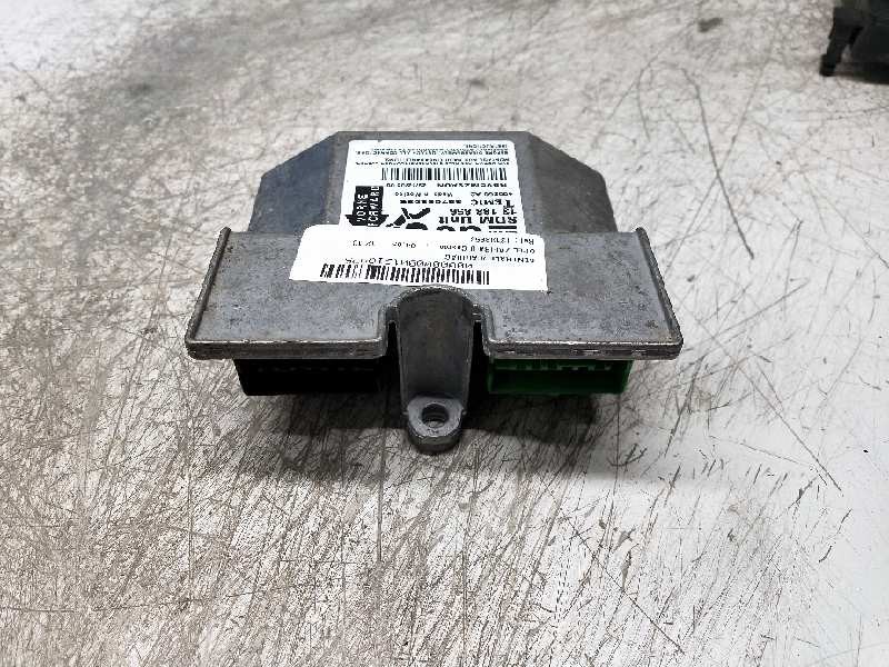 Recambio de centralita airbag para opel zafira b cosmo referencia OEM IAM 13188856 327963935 RBV5M29A0N