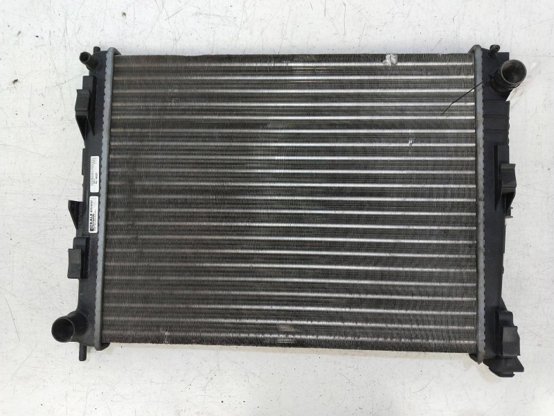 Recambio de radiador agua para renault clio iii 1.2 16v referencia OEM IAM 8200523416  