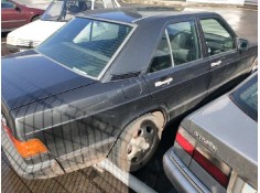 mercedes clase c (w201) berlina del año 1997 2